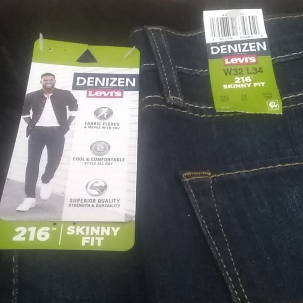 🌱Denizen jeans by Levi's